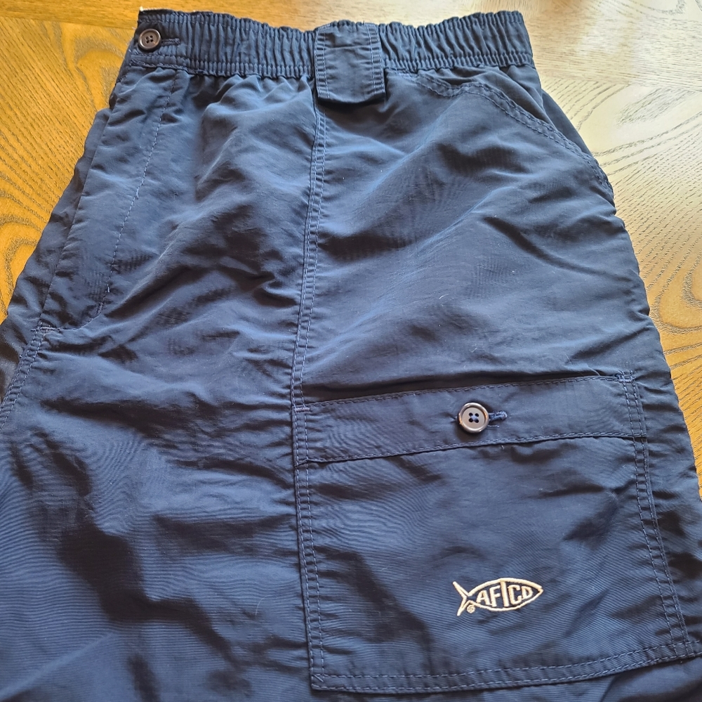 Men's Navy AFTCO Performance Fishing Gear Shorts Size 46